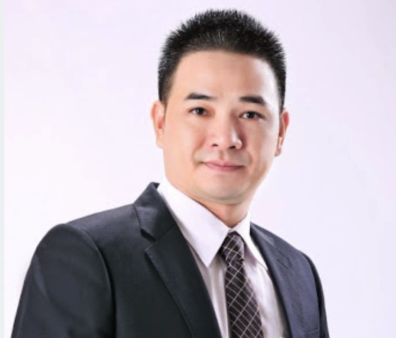 Hoàng Văn Tín CEO VF555 1 CEO Hoàng Văn Tín